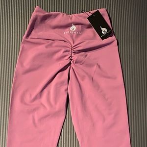 RyderWear Instinct Scrunch Leggings - Workout